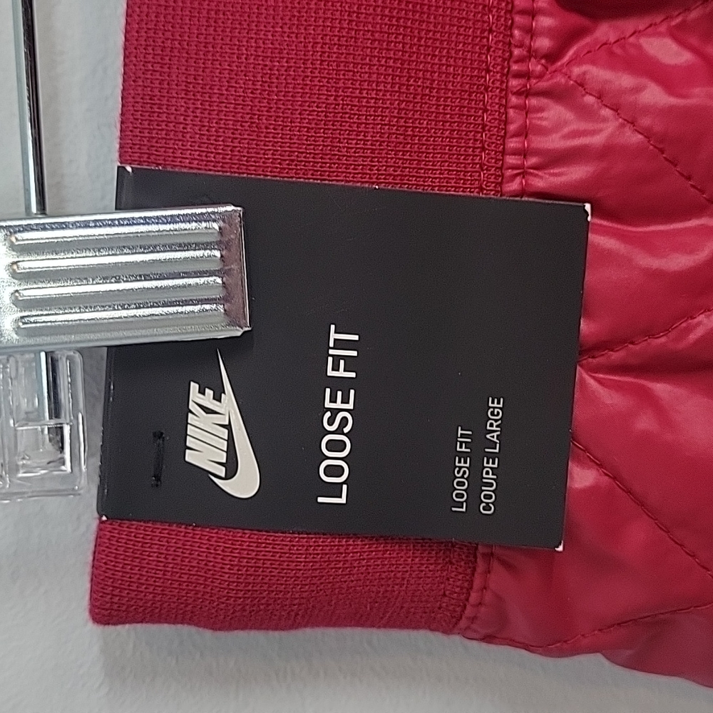 CJ6256-620 NIKE Red berry Quilted Jogger Pants - Picture 6 of 9